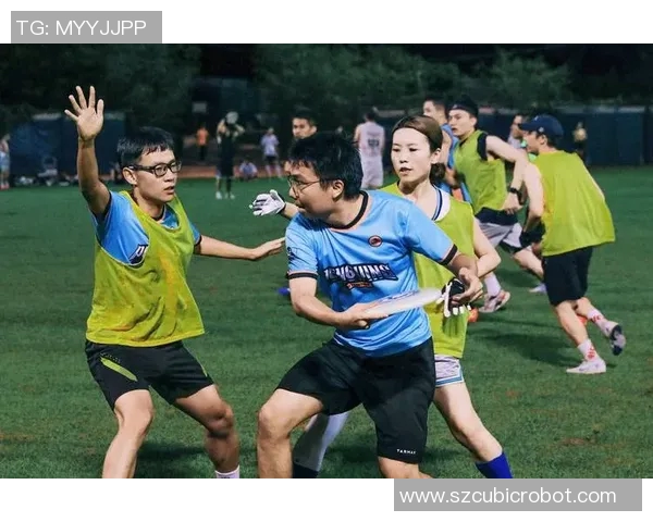 重庆飞盘队在世界滑板锦标赛中以55分稳居积分榜首位